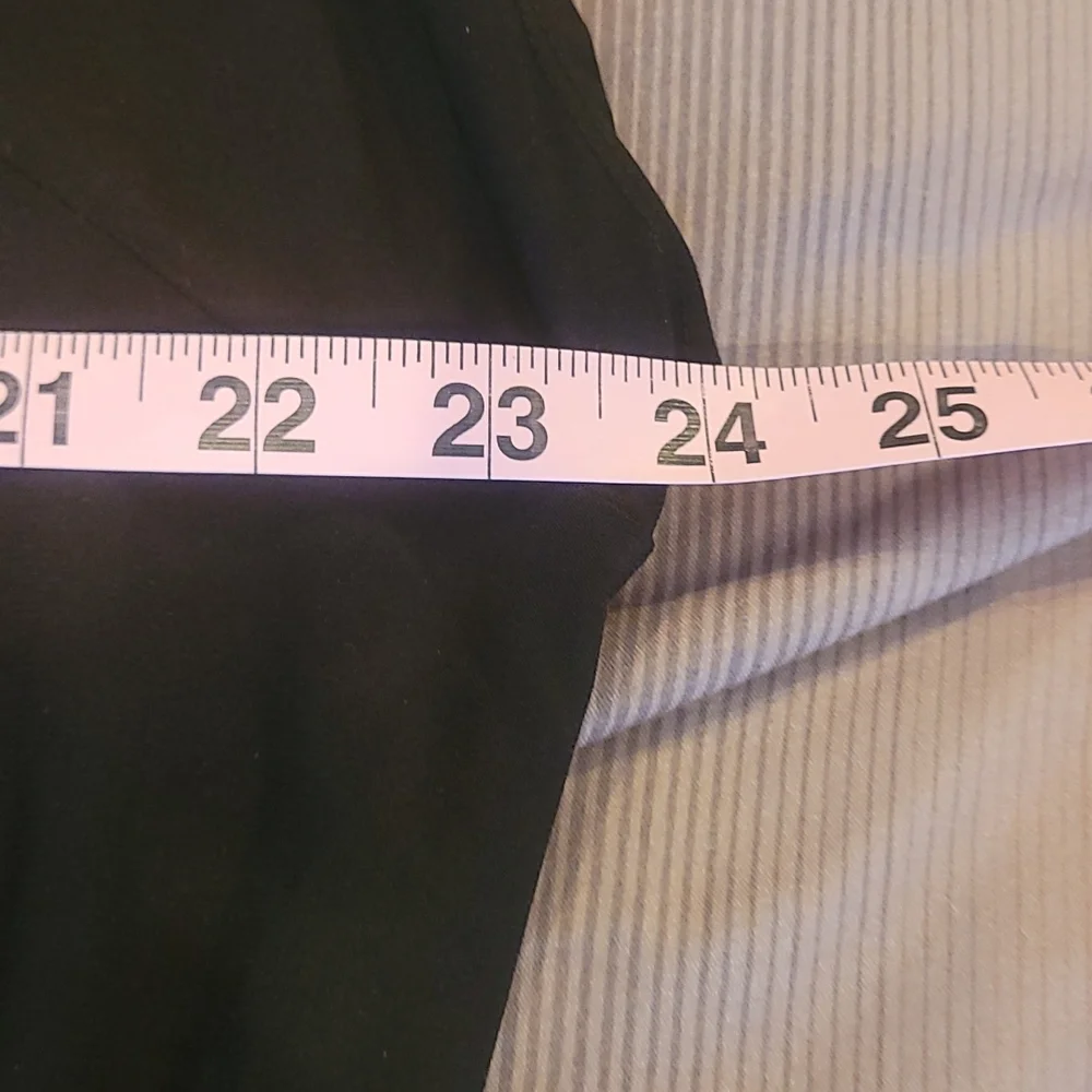 A.U.W black blouse. Gold piece on neckline. Size 1X. - Picture 7 of 10